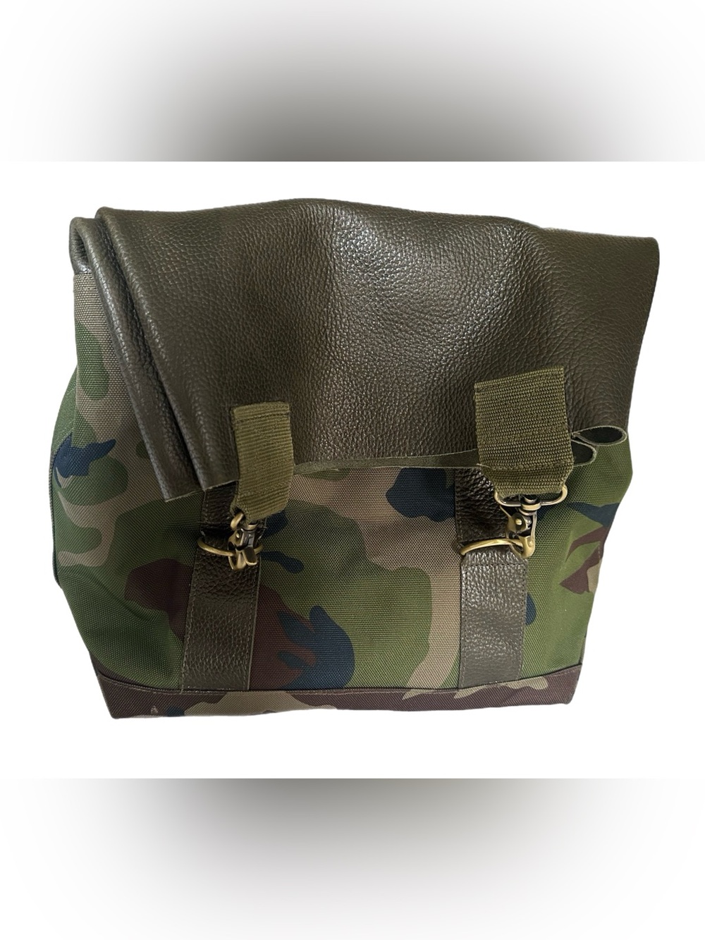 L.L. Bean Camo Backpack - Picture 4 of 5